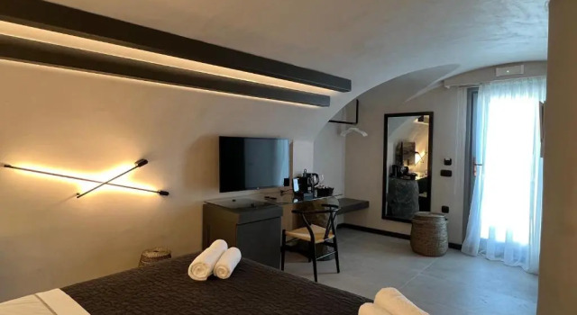Номер Deluxe ArmonOia Suites Santorini