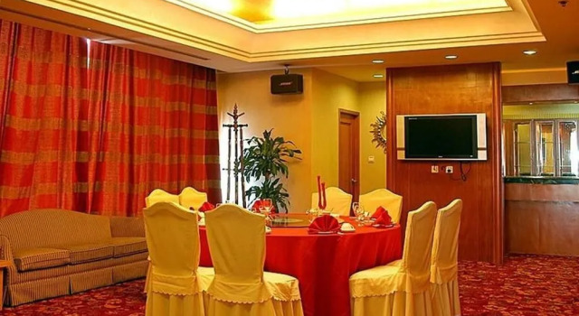 Sea Horizon, Book Hotel Xi Gang 