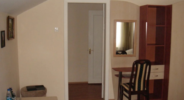 Hotel Pidkova, Buchen Sie Hotel Rjasnoje-Russkoje Region Lviv