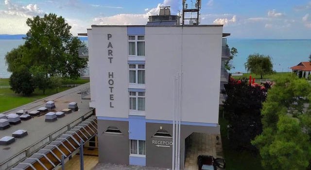 Part Hotel, Prenota Hotel Siófok 