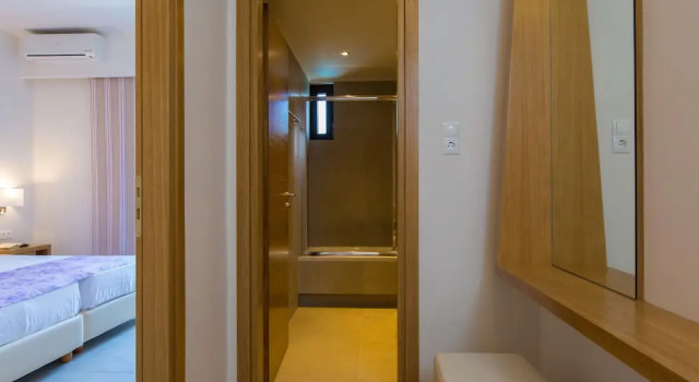 Апартаменты Superior с 2 комнатами с балконом Eltina Hotel