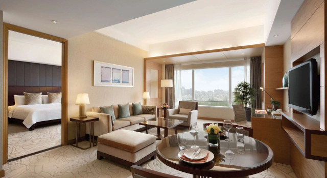 Двухместный люкс клубный Kerry Hotel Pudong, Shanghai