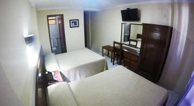 Standard Vierer Zimmer Hotel Oriente