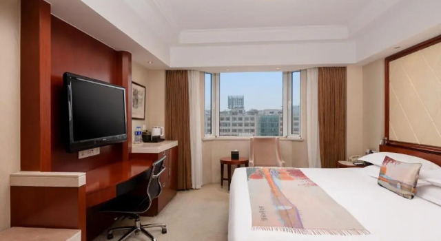Двухместный номер Deluxe с видом на озеро Hangzhou Xinqiao Hotel