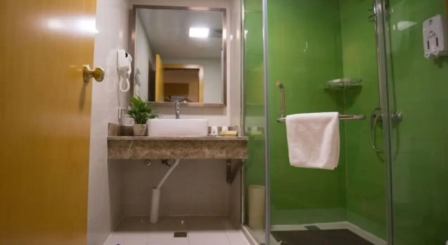 Двухместный номер Standard GreenTree Inn Hefei Feixi County South Jinzhai Road Jinyun International Hotel