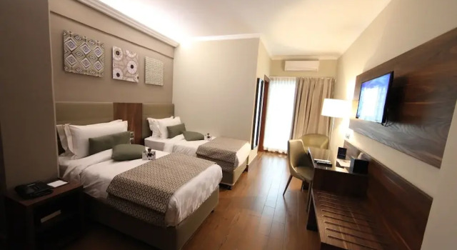 Номер Standard Hotel La Falaise Bonapriso