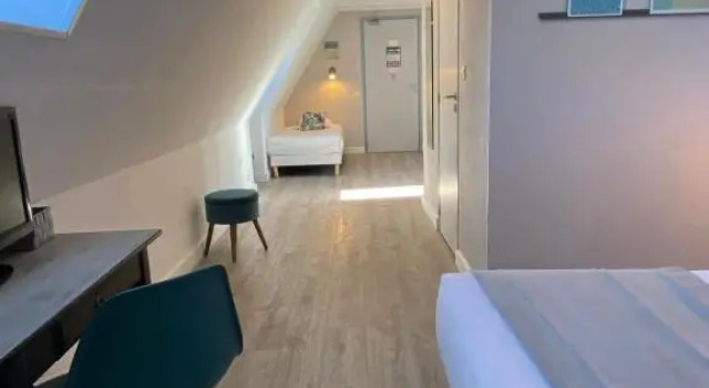Четырёхместный номер Standard Amadour Hôtel