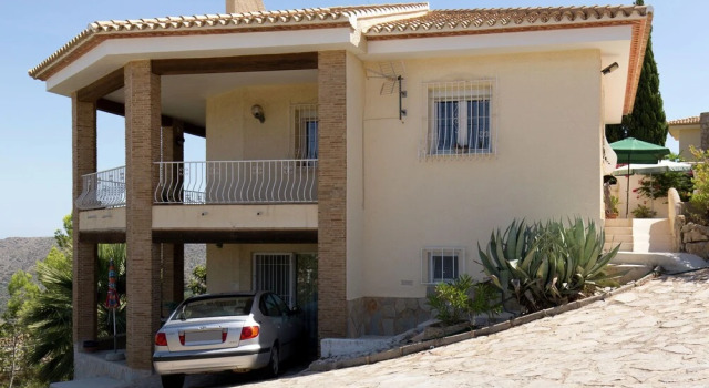 Beautiful Villa in Pedreguer With Swimming Pool, Забронировать Вилла Мунтанья-де-ла-Селья 