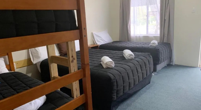 Семейный номер Standard с видом на сад Valley View Motel