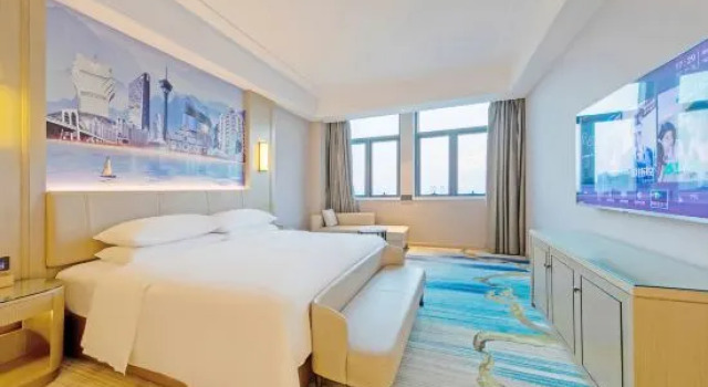Люкс Superior Venus Royal Hotel (Guangdong Zhongshan Dongfeng Center Hotel)