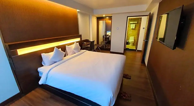 Апартаменты Clover Suites Royal Lake Yangon