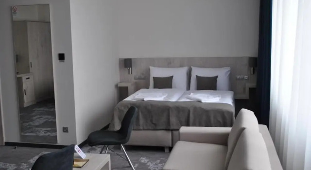 Четырёхместный номер Deluxe c 1 комнатой Košice Hotel