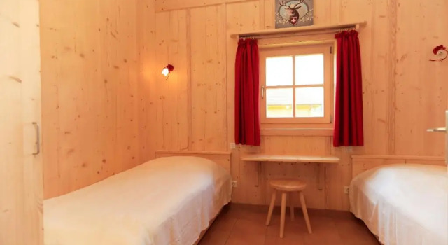 Коттедж Alpenchalets Hotel Lambach