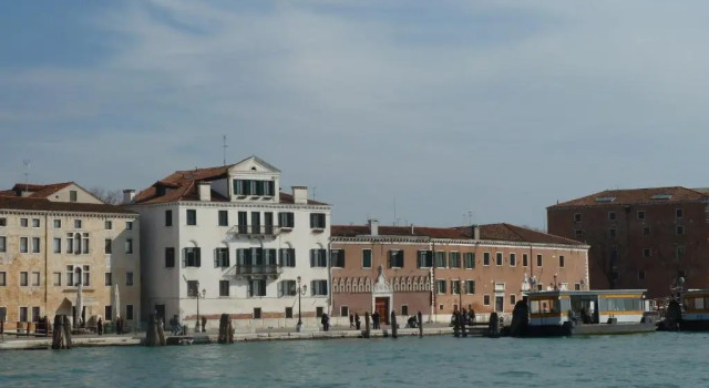 Апартаменты Venice Lucas house