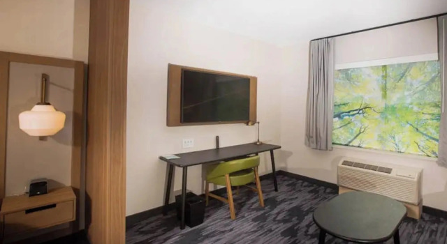 Студия Fairfield Inn & Suites by Marriott Philadelphia Broomall/Newtown Square