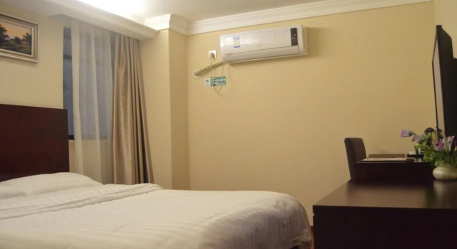 GreenTree Alliance ShangHai JiangQiao West JinShaJiang Road Hotel, Varaa Hotelli Jiangqiao Shanghai
