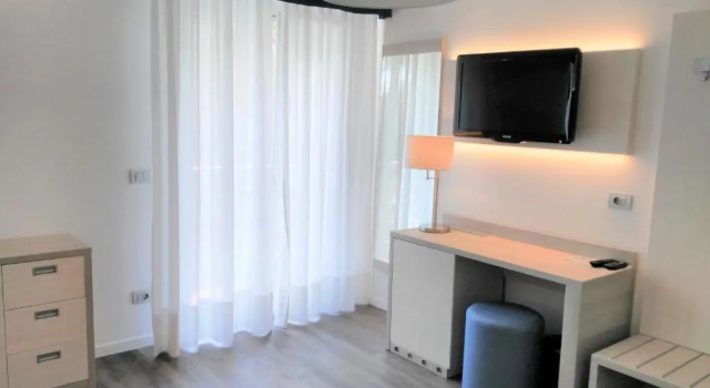 Полулюкс с балконом Hotel Abbazia
