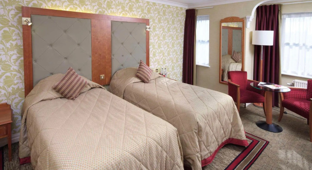 Двухместный номер Classic The Park Royal Hotel & Spa
