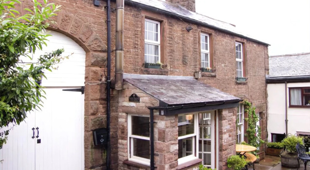 2 Eden Grove Cottages, Varaa Lomakoti Mökit kohteessa Merseyside, Mökki