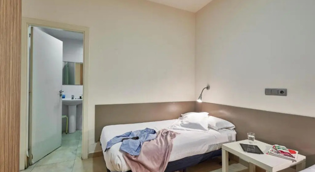 Студия Barcelona Sants Station Apartments