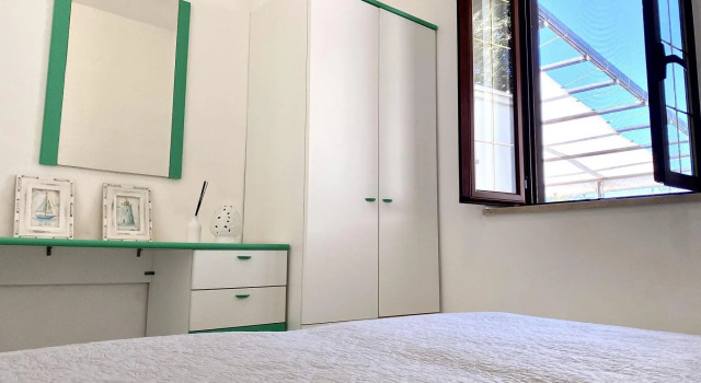 4 people, near the sea, detached villa, private parking, suitable for families-La Villetta di Noemi, Buchen Sie Hotel Monopoli Metropolitanstadt Bari