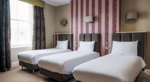 Трёхместный номер Standard Esplanade Hotel Llandudno