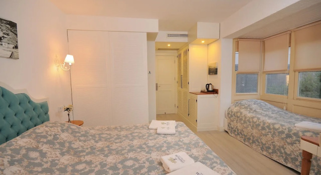 Трёхместный номер Standard с красивым видом из окна Giritlim Butik Otel