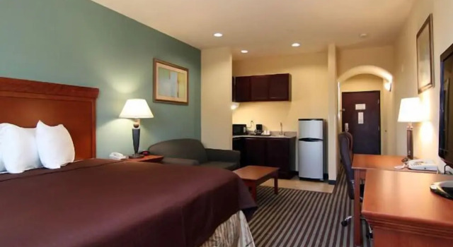Одноместный номер Standard Quality Inn & Suites - Marlin