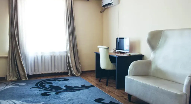 Guesthouse on Zhibek-Zholu 479