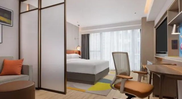 Люкс с 2 комнатами Home2 Suite by Hilton Chengdu Qingyang