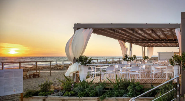 Курортный отель Tombolo Talasso Resort