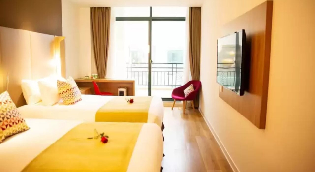 Campanile Hotel Hefei Singapore Garden Cheng, Book Hotel Hotels in Hefei with a Pool, Swimming Pool