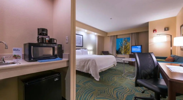 Люкс SpringHill Suites by Marriott Boston Devens Common Center