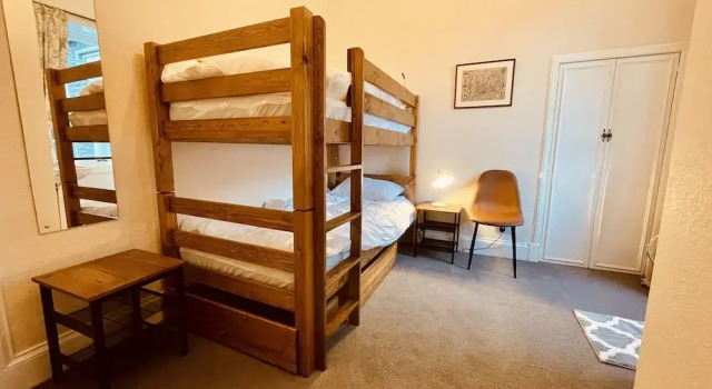 Четырёхместный номер Standard Moffat Independent Hostel