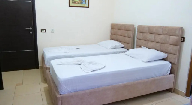 Двухместный номер Standard с балконом Hotel Rixhi