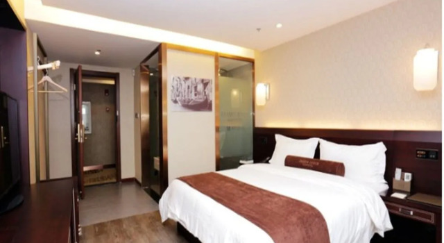 Номер Deluxe James Joyce Coffetel Hotel Nanjing High Speed Rail Station Branch