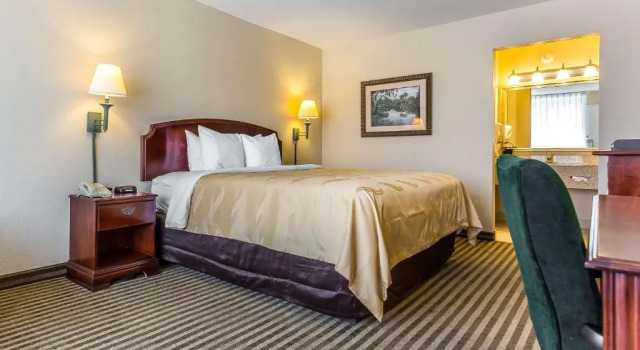 Люкс Quality Inn & Suites Georgetown