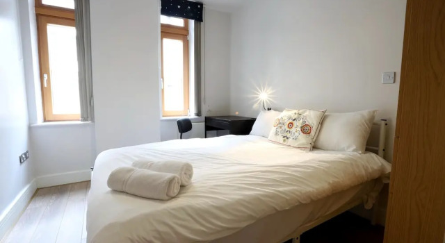 Birmingham Postbox Premier Home Stay, Забронировать Отель Отели Бирмингема с парковкой, рядом с Океанариум «Национальный центр морской жизни», Парковка