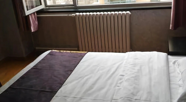 Huanghelou Business Hotel