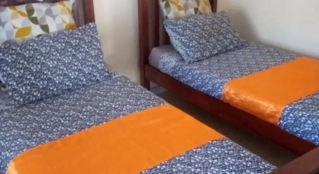 Коттедж Manacomfy - 14bed House - 4 Baths - Victoria Falls