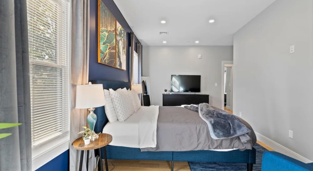 Luxury 3BD 2BA Near Logan Airport and T Station