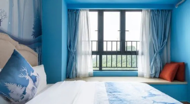 Семейный люкс с 3 комнатами Yujian Holiday Villa (Midea Egret Lake Branch, Foshan)
