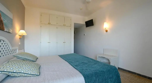 Двухместный номер Standard с частичным видом на море Hotel Pinos Playa