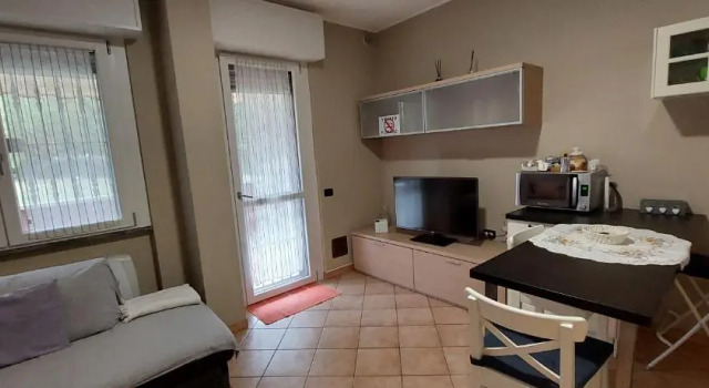 Chri02house, Забронировать Отель Роццано Ломбардия