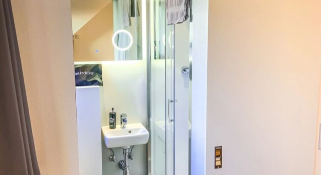 Номер Comfort Moselhotel Weinhaus Simon `Sauna`Winzerstube`ELadesäule