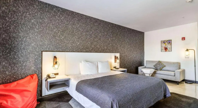 Номер Standard Hy-Lo Hotel