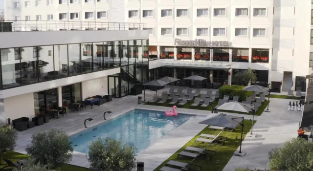 Четырёхместный номер Standard Hôtel Forest Hill Meudon Velizy
