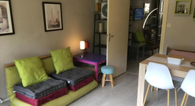 Nyons Centre Appart#1: charme, jardin, plage