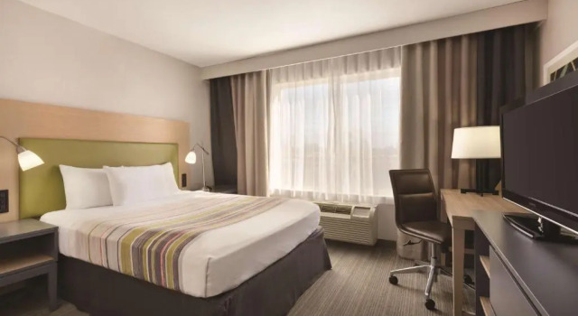 Двухместный номер Standard Country Inn & Suites by Radisson, Fresno North, CA