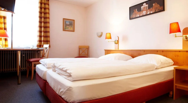Smart Stay Hotel Schweiz (ex Hotel Schweiz)